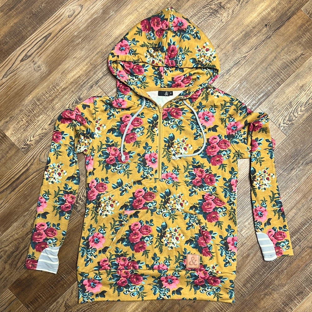 Hoodie- cute for fall! Size M